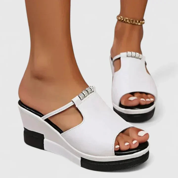 Solemarket | Sofia – Ortopædiske sandaler med bred pasform
