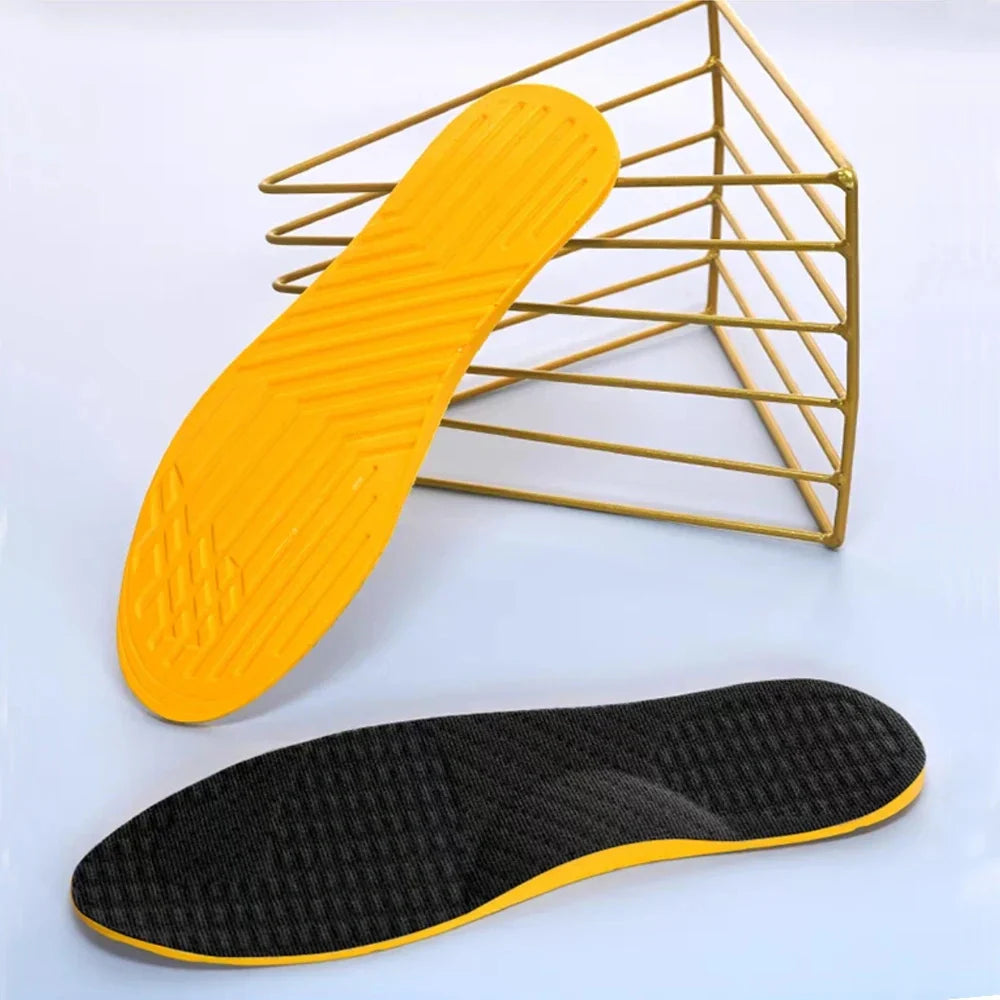 Solemarket | Korrigerende indlæg mod skævbelastning – supination og pronation