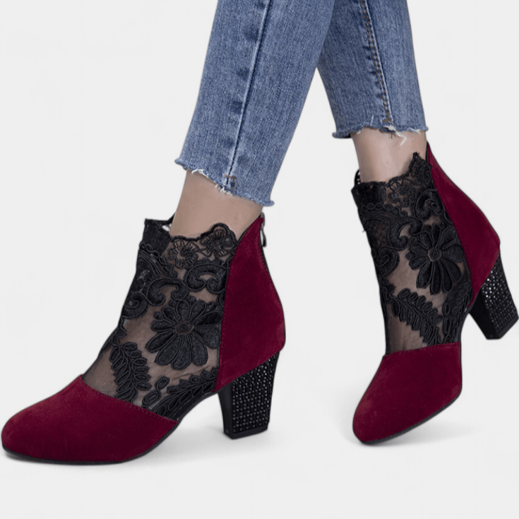 Solemarket | Alaine – Blomsterhæle med festlig og feminin stil