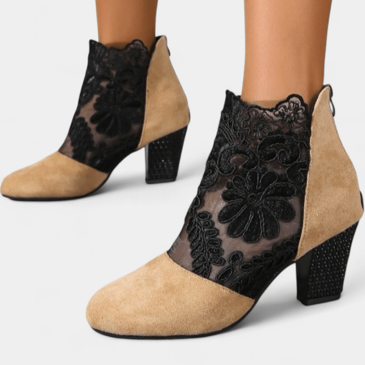 Solemarket | Alaine – Blomsterhæle med festlig og feminin stil