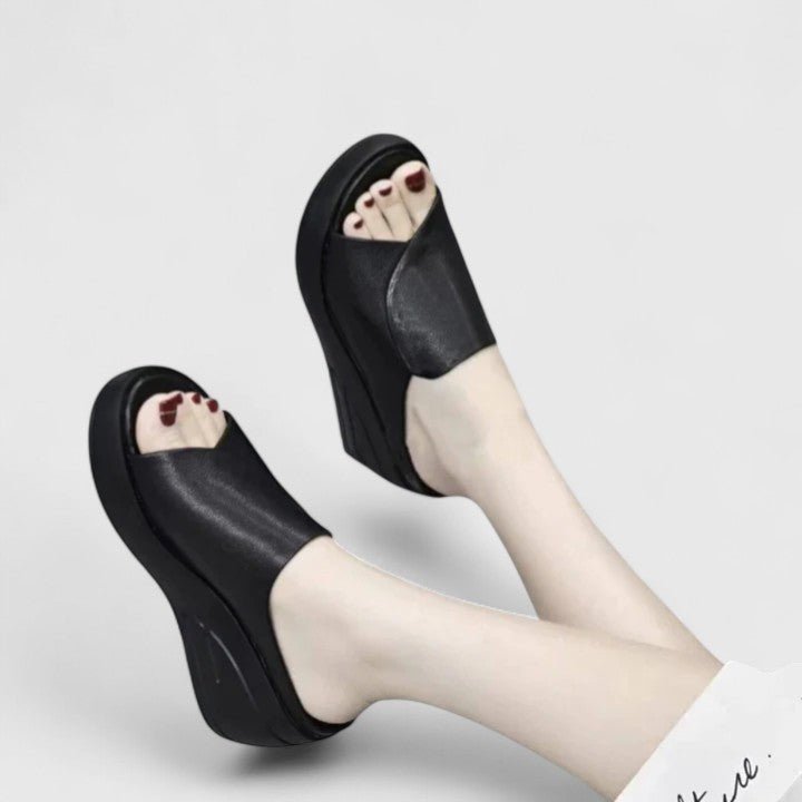 Solemarket | Albertha – Ortopædiske sandaler med justerbare remme