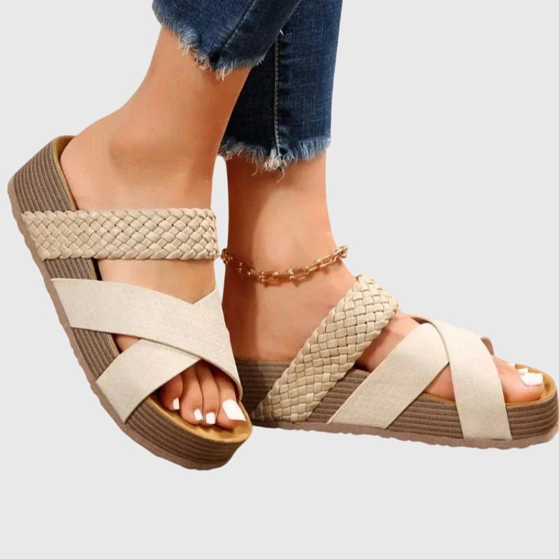 Solemarket | Stine – Sporty sandaler med crossover-rem