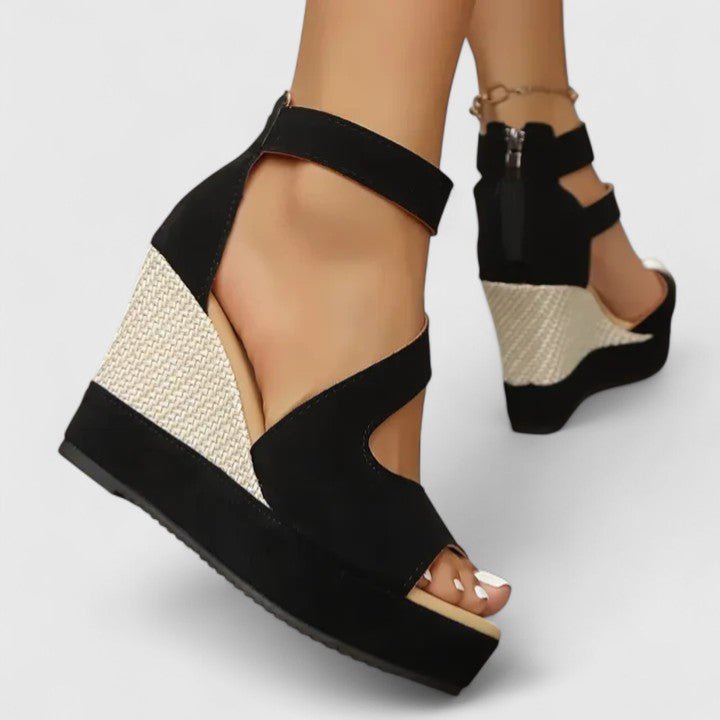 Solemarket | Yvonne – Sandaler med klassisk stroppet design