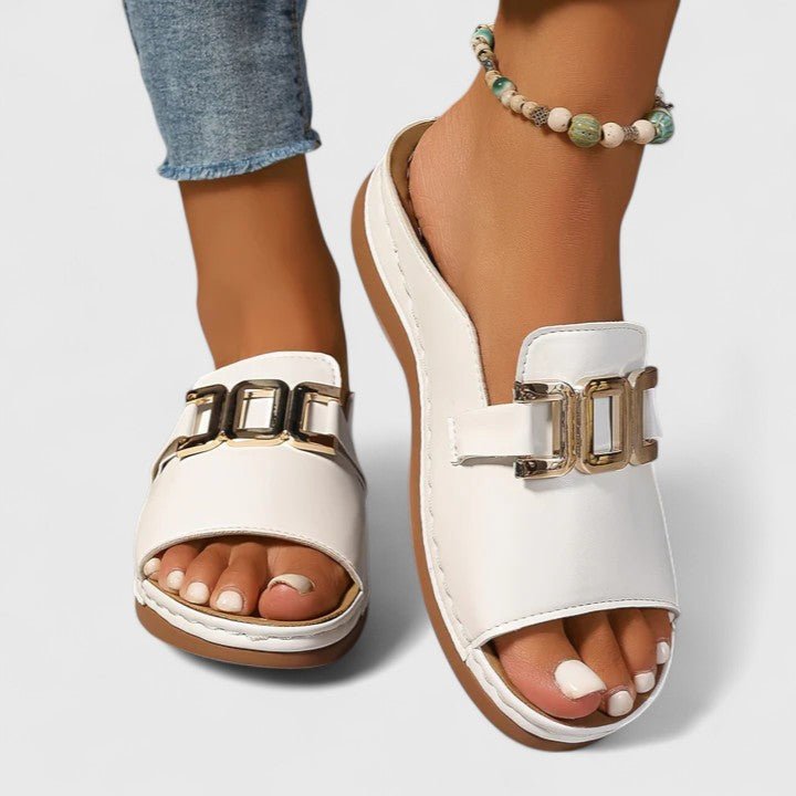 Solemarket | Ulla – Ortopædiske sandaler med klassisk sporty look