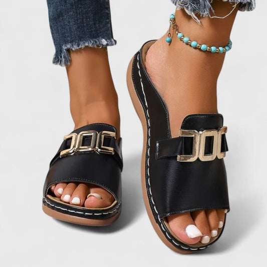 Solemarket | Ulla – Ortopædiske sandaler med klassisk sporty look