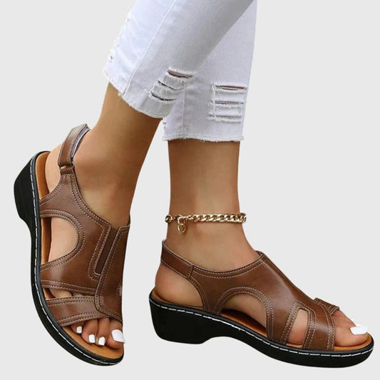 Solemarket | Ida – Sandaler med blondemønster og sommerlig stil
