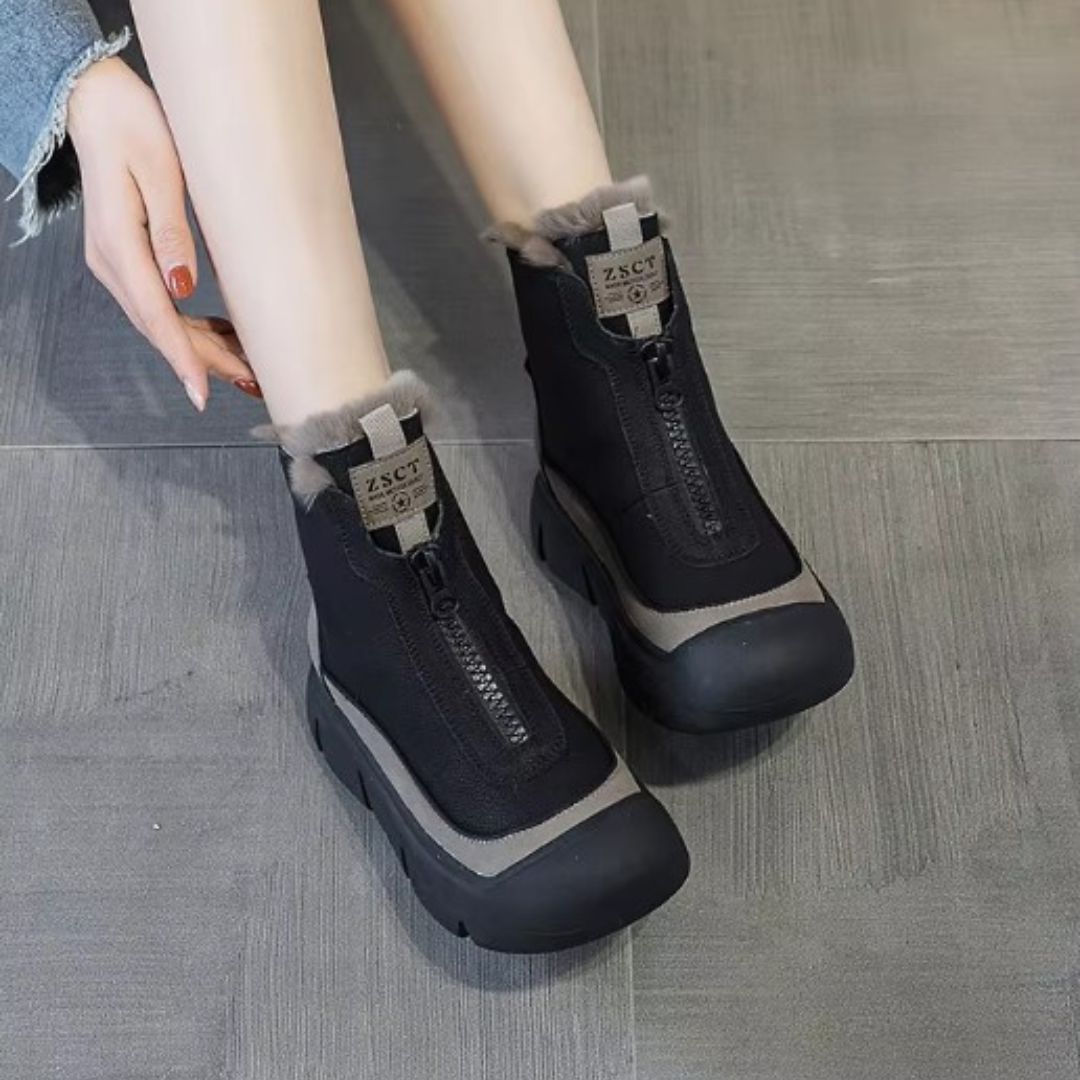 Solemarket | Freja – Støvler med højt skaft og slim-fit design