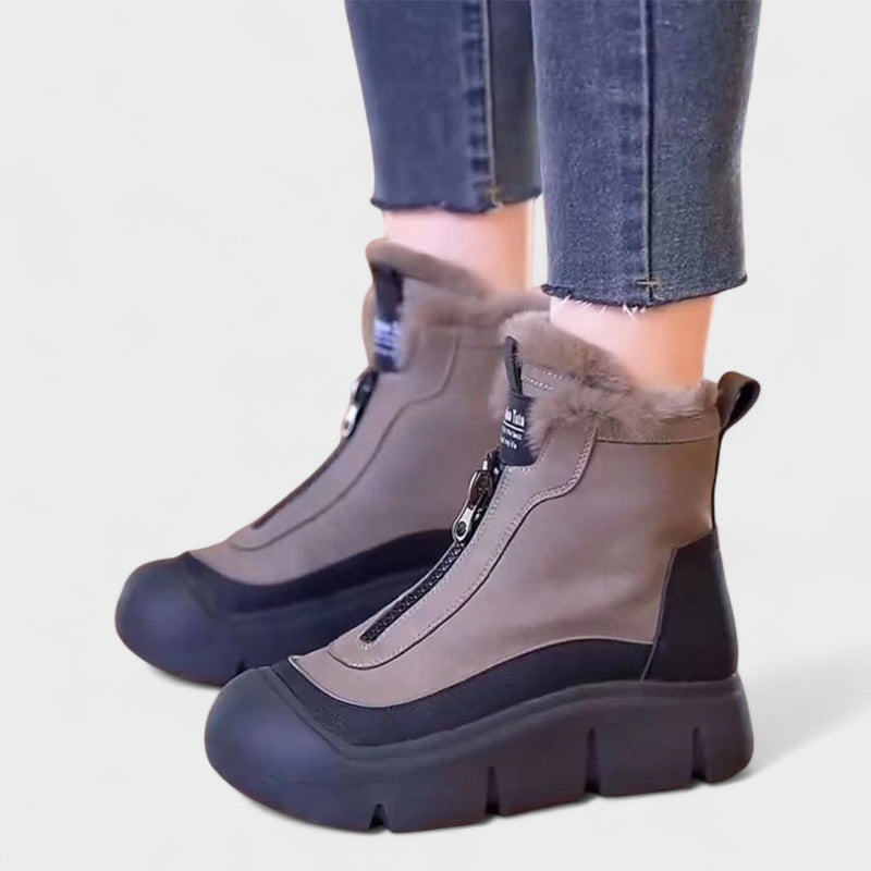 Solemarket | Freja – Støvler med højt skaft og slim-fit design