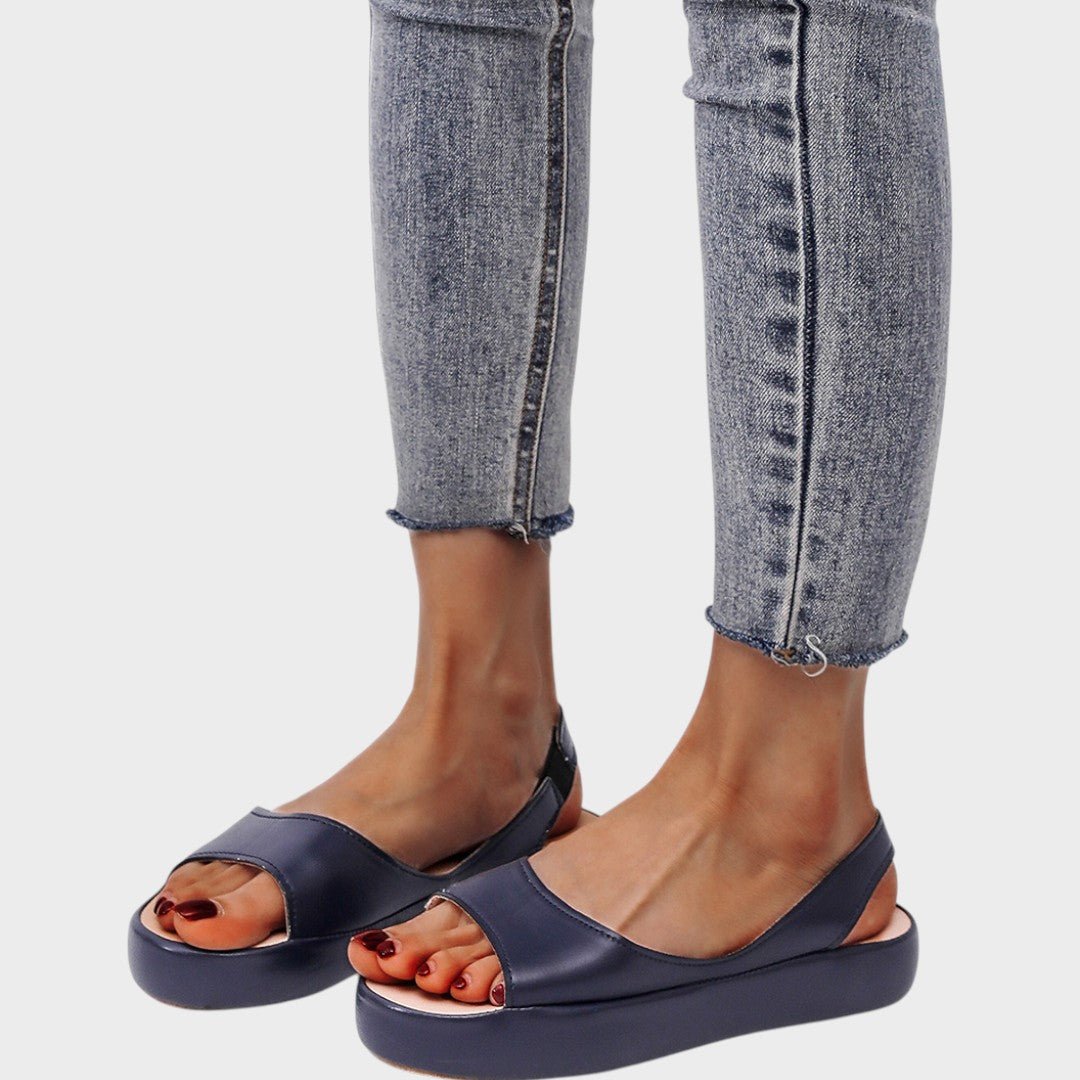 Solemarket | Lena – Sandaler med brede remme og god stabilitet