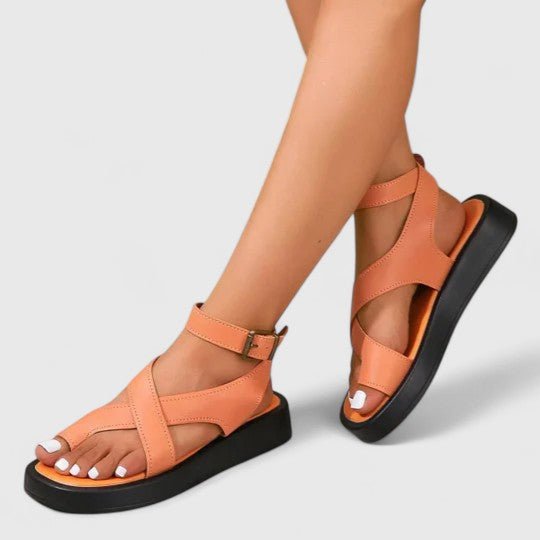 Solemarket | Astrid – Sandaler med smal rem og elegant udseende