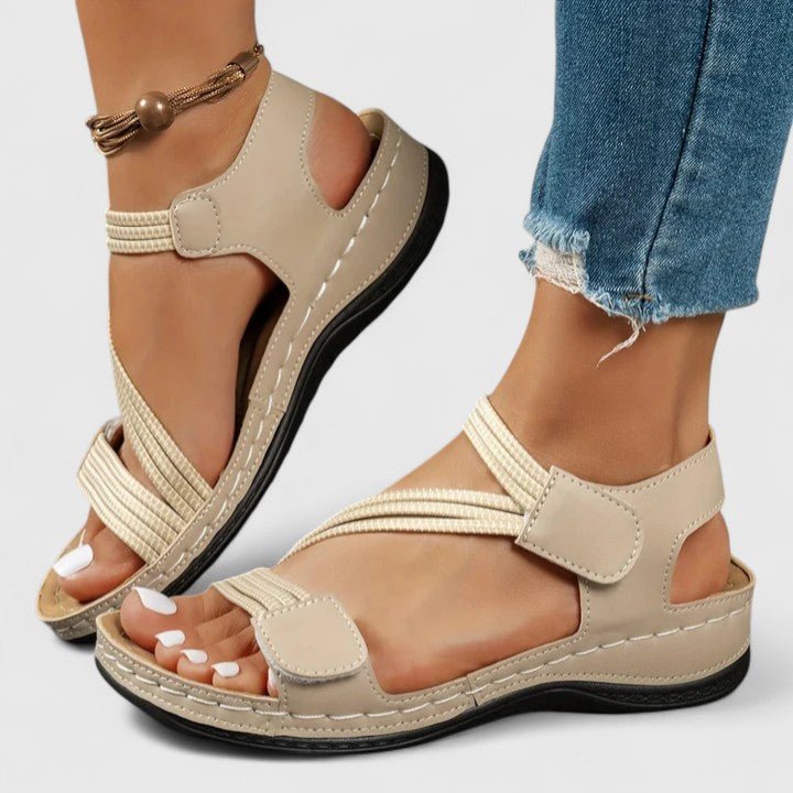 Solemarket | Mille – Sofistikeret sandal med detaljeret design