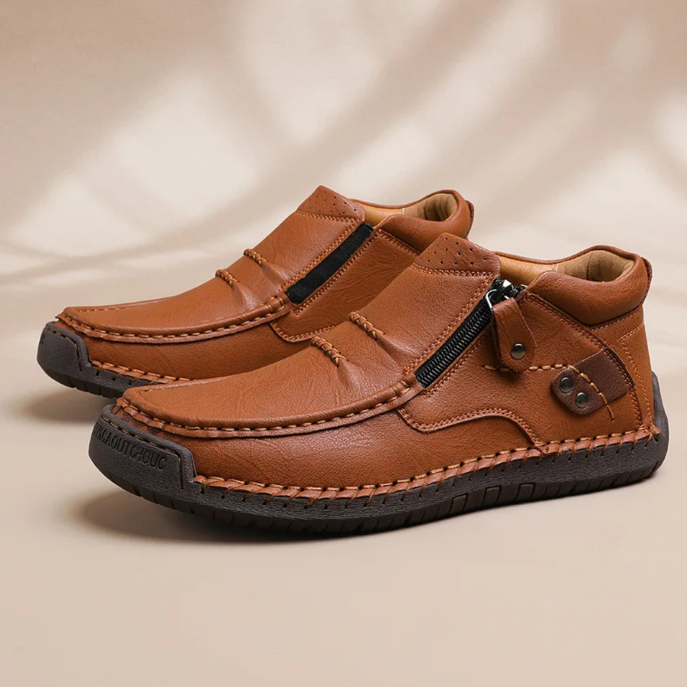 Solemarket | Retro-elegante slip-on herrestøvler i læderstil