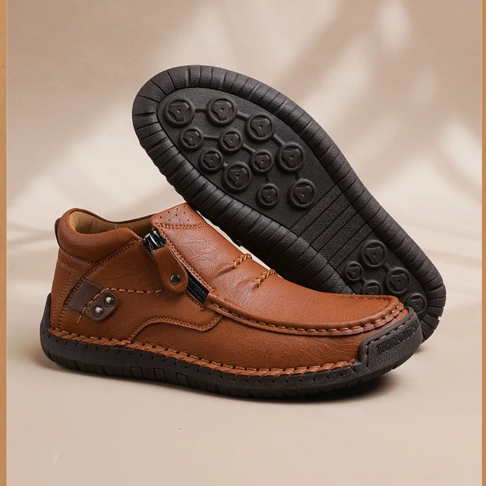 Solemarket | Retro-elegante slip-on herrestøvler i læderstil