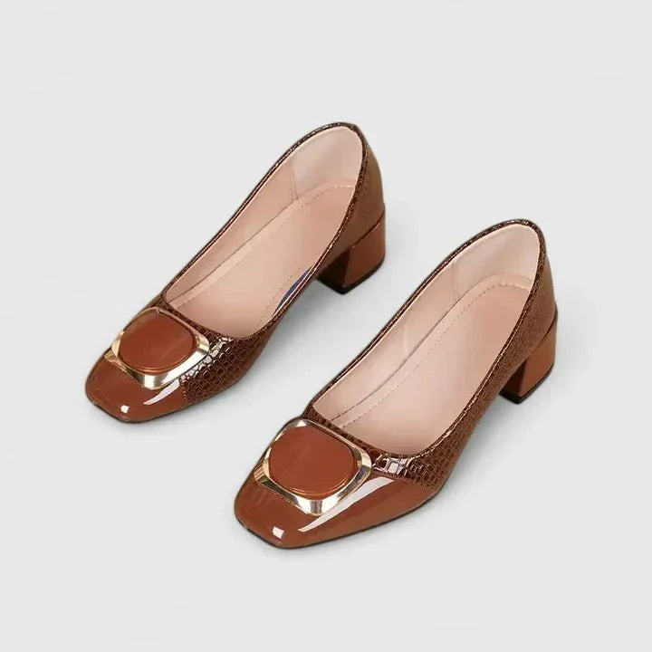 Solemarket | Silje – Ortopædiske sandaler med guldspænde