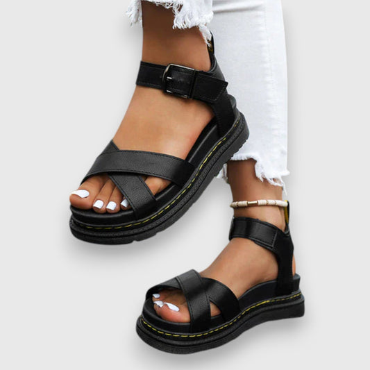 Solemarket | Pia – Klassiske sandaler med hæl og god balance