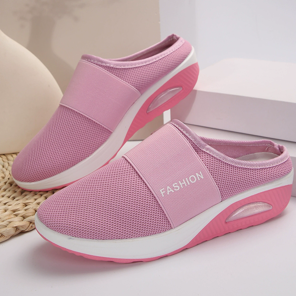 Solemarket | Stilfulde slip-on gåsko til kvinder – let og komfortabel