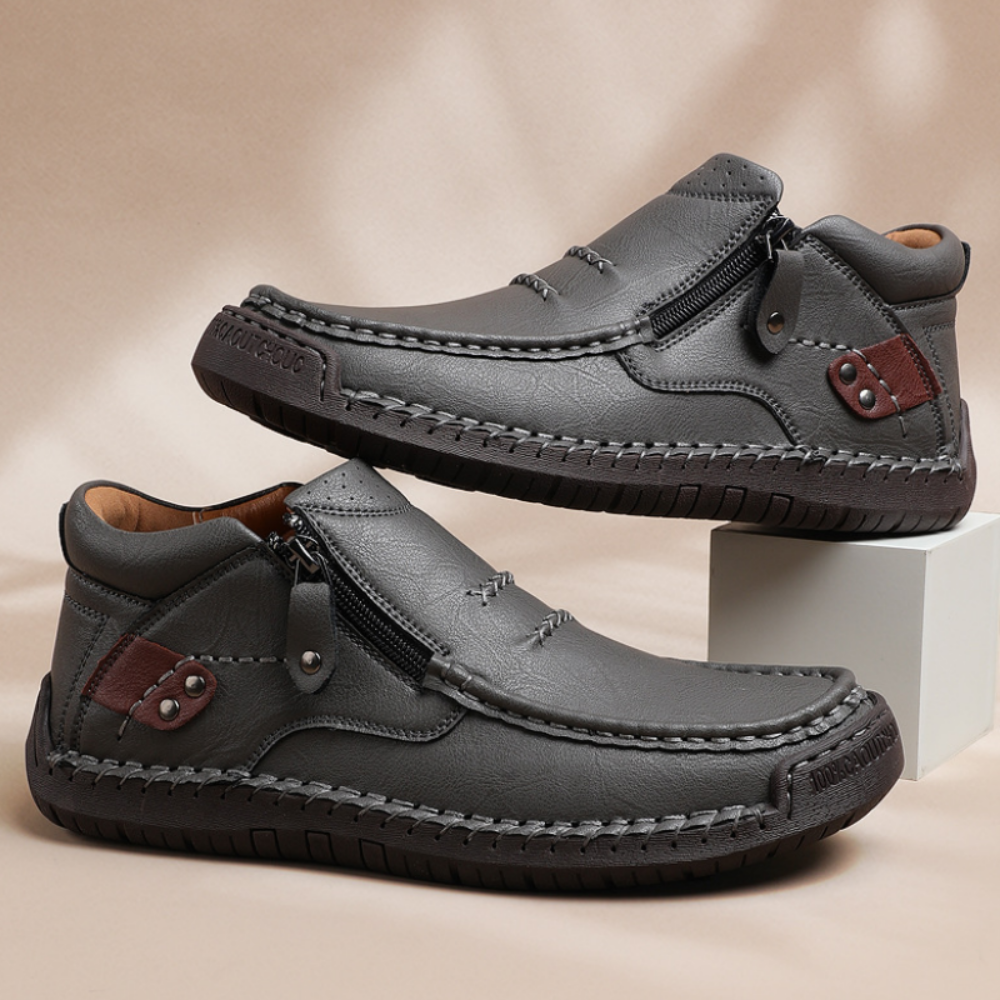 Solemarket | Retro-elegante slip-on herrestøvler i læderstil